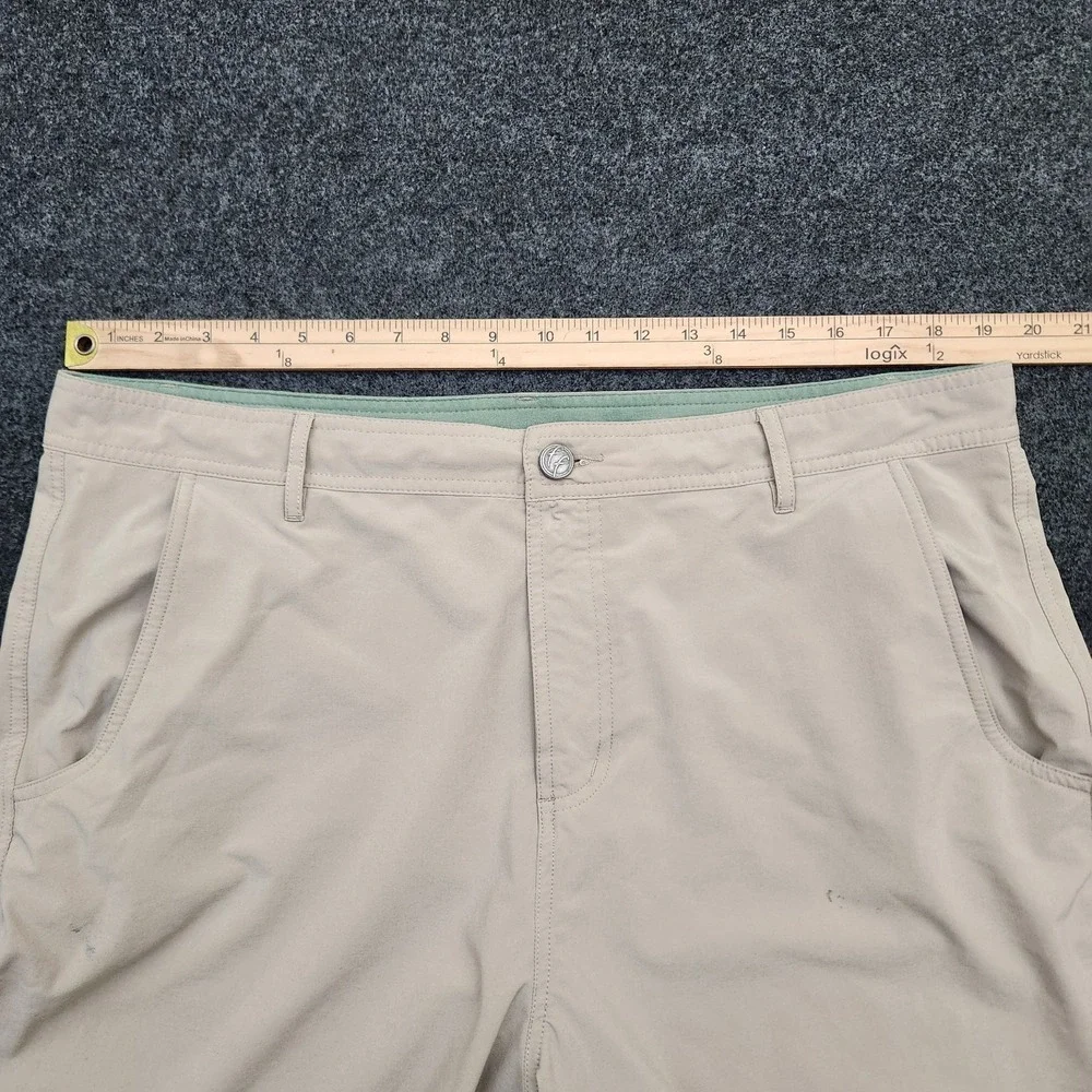Free Fly Mens Sz 40 Hybrid Shorts Khaki Solid Stretch Quick Dry Outdoor Comfort